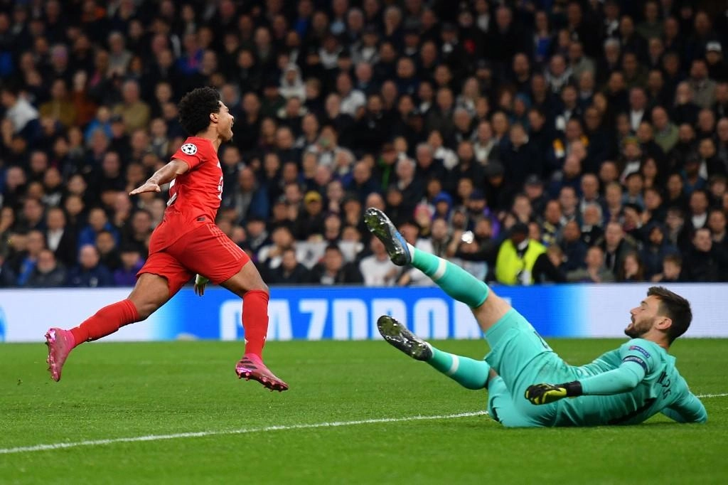 بايرن يسحق توتنهام الوصيف على أرضه 7-2