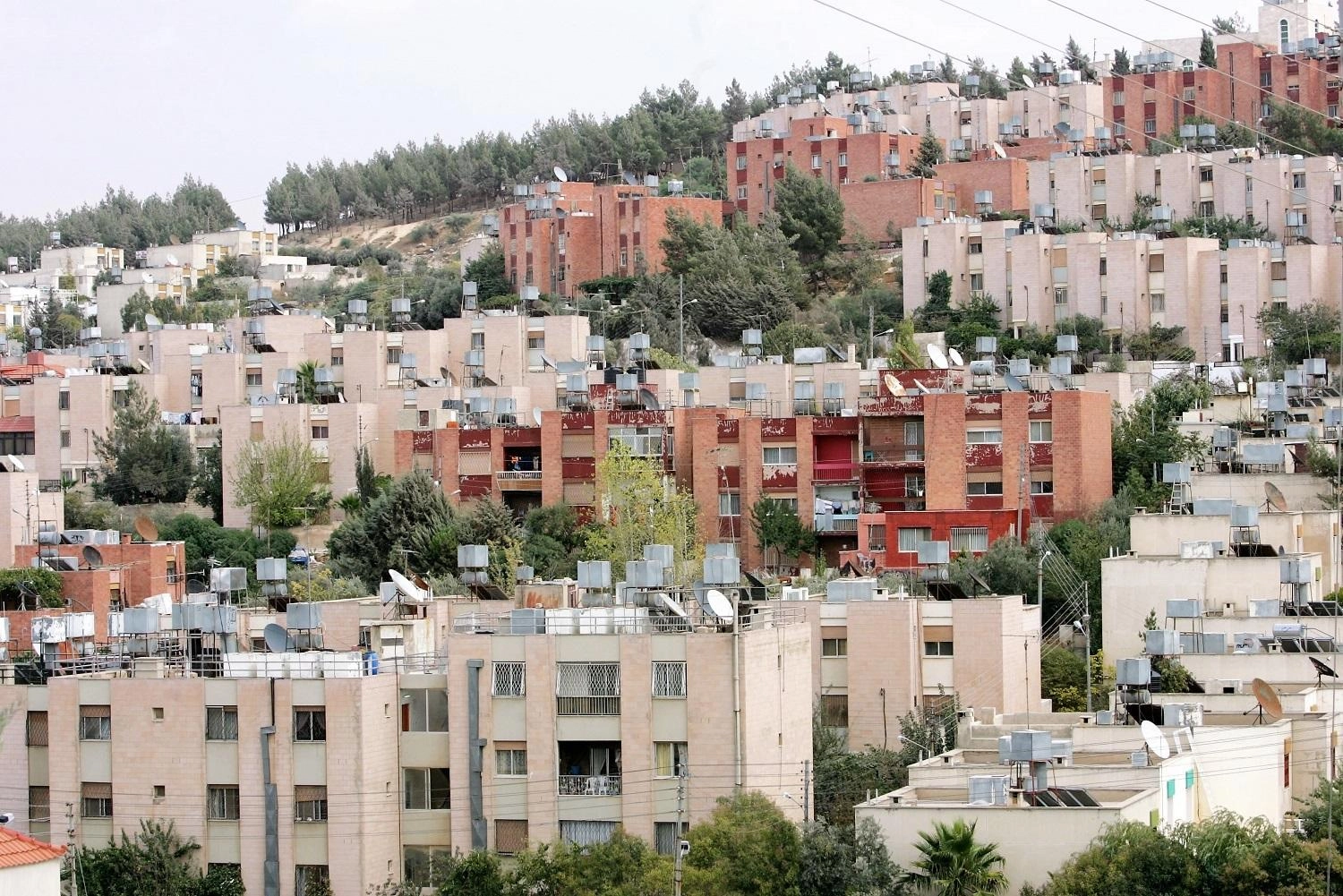 انخفاض مساحة الأبنية المرخصة للسكن بنسبة 42%
