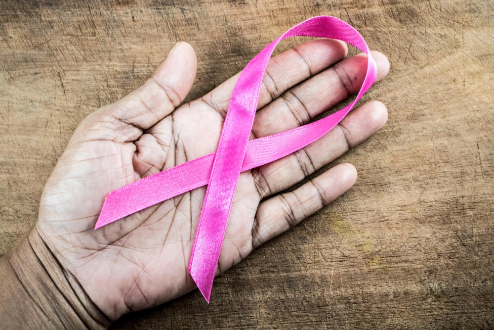 حملة فحوصات سريرية للكشف المبكر عن سرطان الثدي