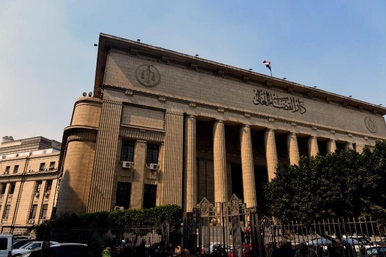 الإعدام لـ 6 متهمين في قضية هجوم على فندق