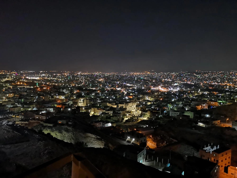 إنهاء معاناة سكان مدينة الشرق بإصدار سندات تسجيل