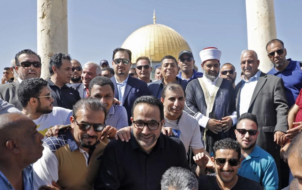 مباراة منتخبي السعودية وفلسطين "حدث نادر"