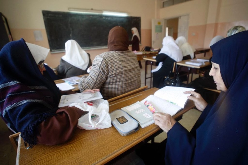 %13 نسبة الأمية بين الأردنيات الريفيات فوق 15 سنة