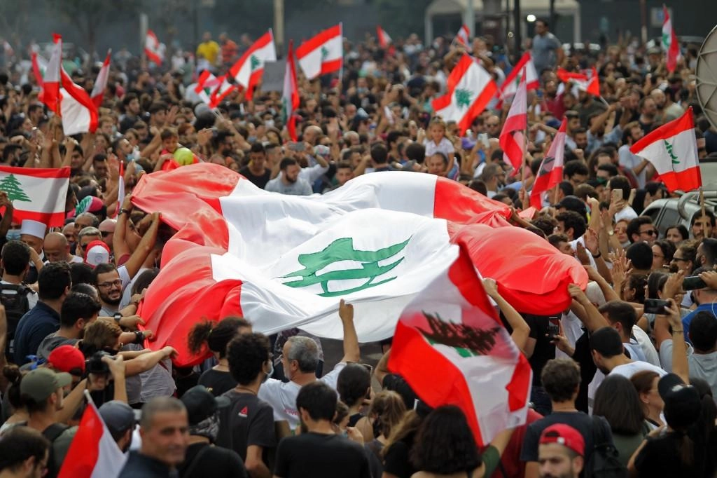 هدوء في بيروت بعد تظاهرات واحتكاك مع الأمن
