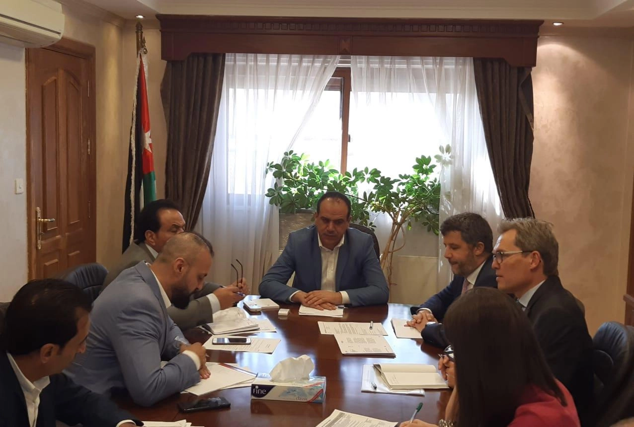 بحث التعاون بين وزارة البيئة والحكومة الألمانية 
