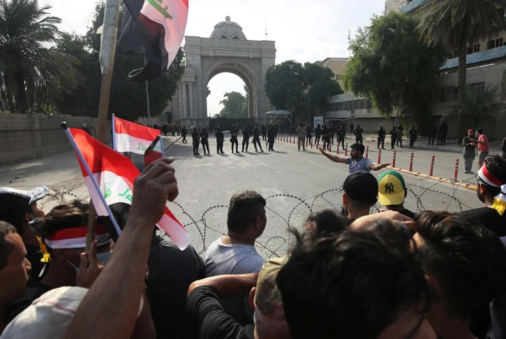 أكثر من 40 قتيلا من المتظاهرين مع استئناف الاحتجاجات