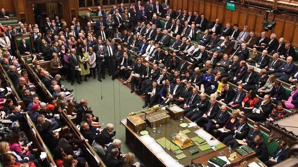 حزبان يسعيان لإجراء انتخابات بعد شهرين
