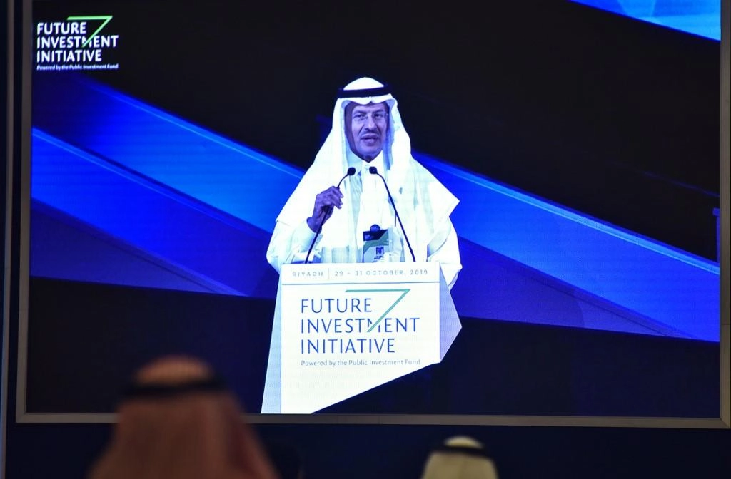 وزير سعودي: الاكتتاب العام لأرامكو سيحدث قريبا