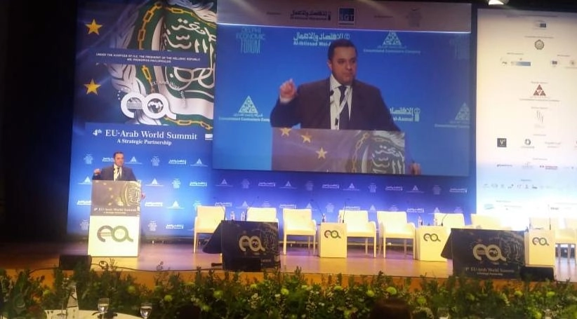 الأردن يدعو للاستفادة من فرص استثمارية