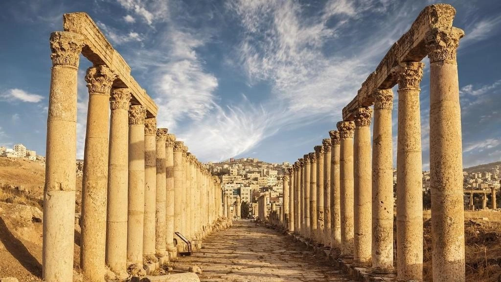 3.5 مليار دينار الدخل السياحي في 10 شهور