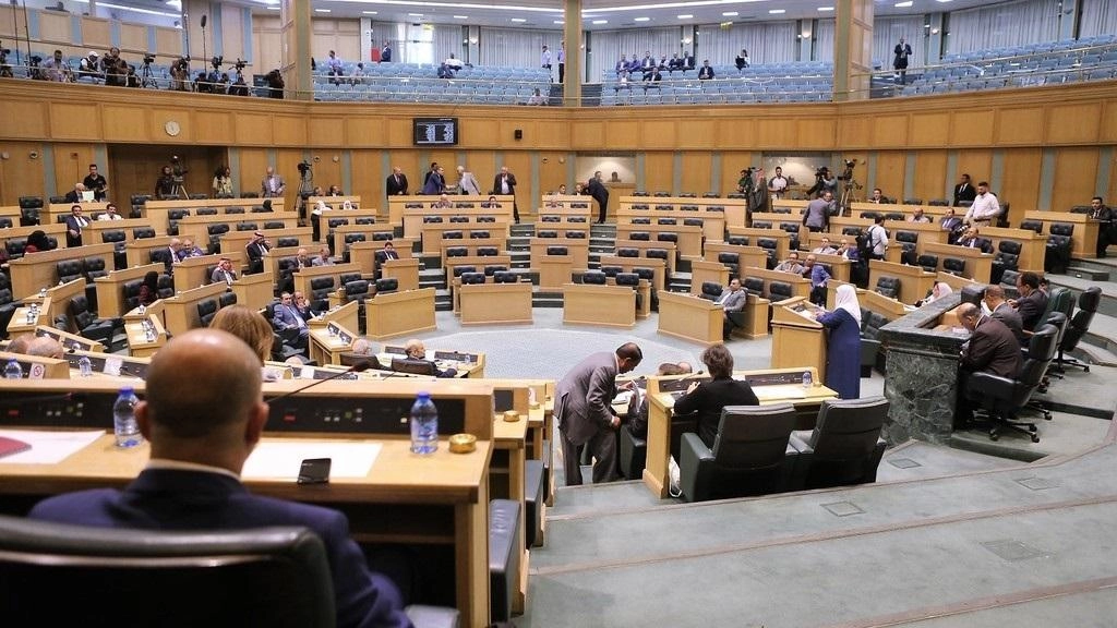 انتخاب رئيس للجنة القانونية والإدارية المشتركة