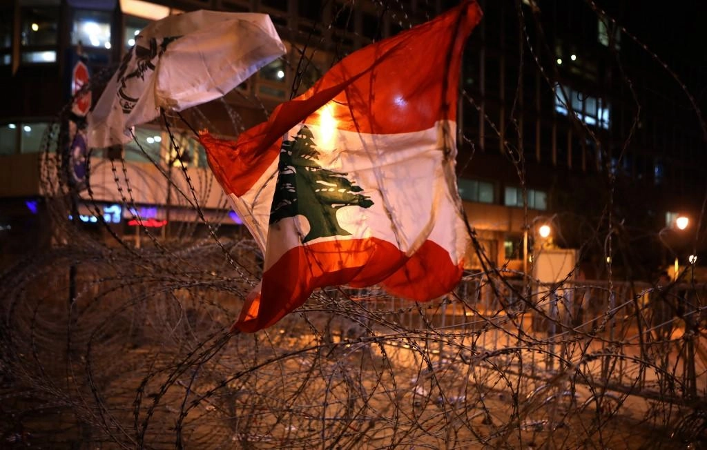 وزير حالي وآخران سابقان قد يحاكمون بتهم فساد