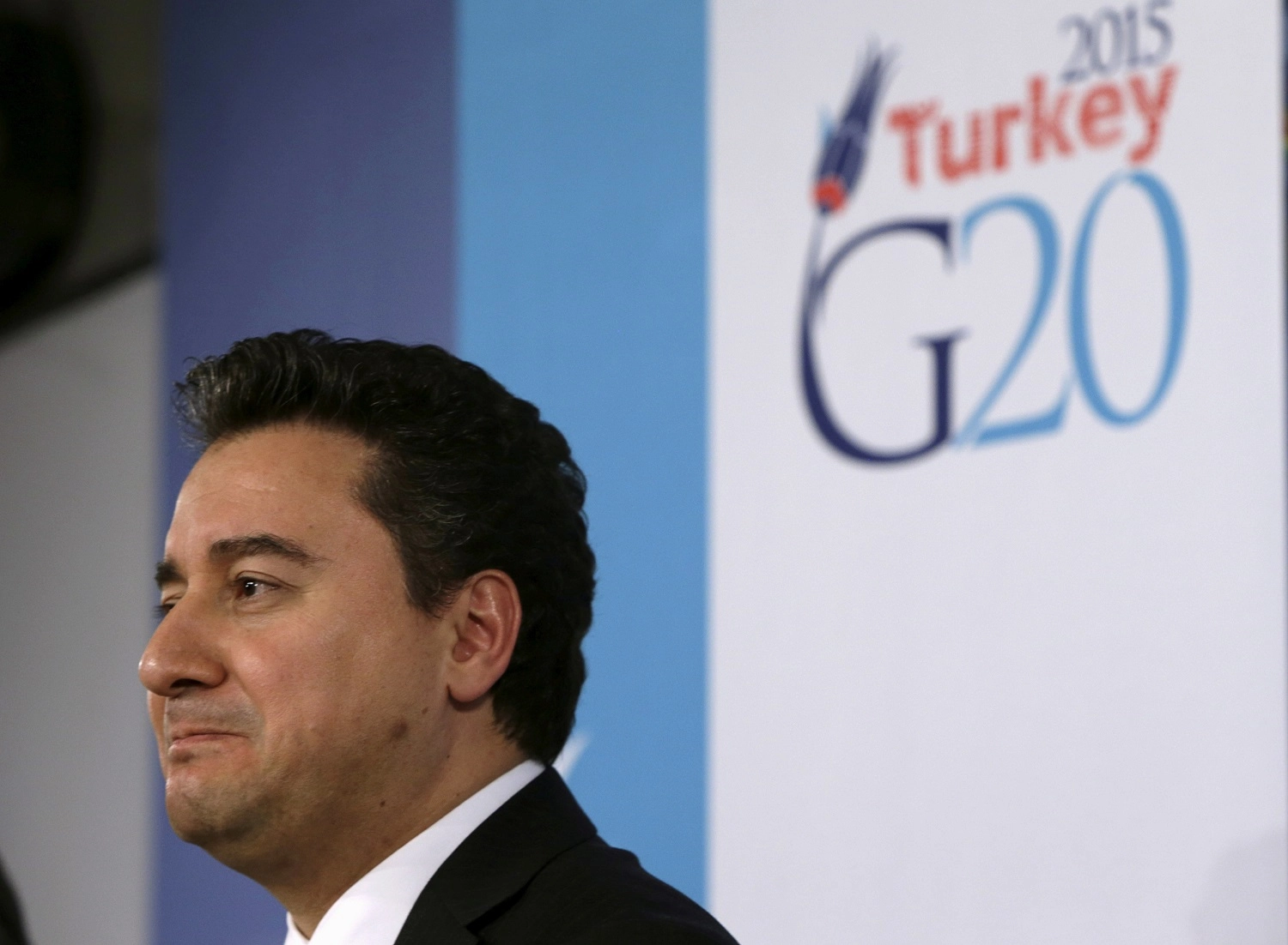 وزير اقتصاد سابق يعتزم إنشاء حزب منافس لأردوغان