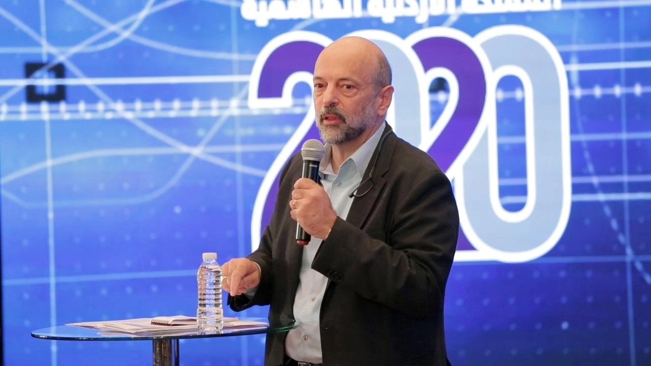 الرزاز يدعو إلى خطة واضحة لتحقيق استقلال اقتصادي ومالي