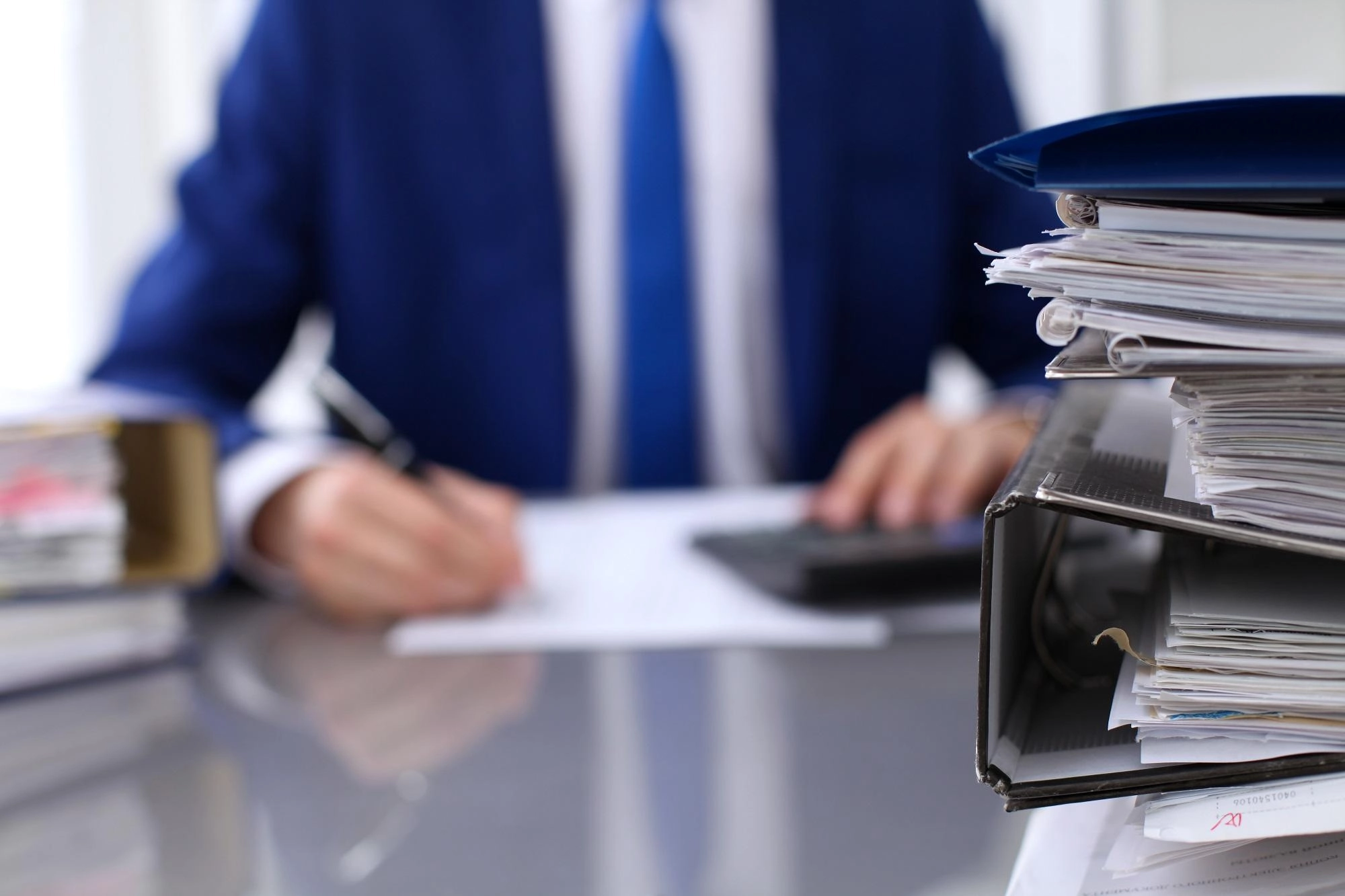 411.8 مليون دينار تهرب ضريبي وجمركي