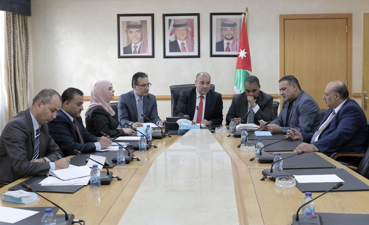 قانونية النواب تنظر في طلبي ملاحقة وزيرين أسبقين
