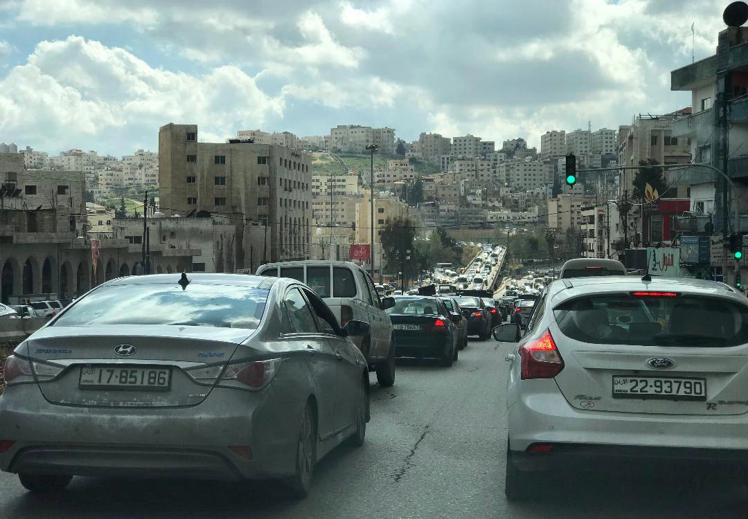 أمانة عمان تدرس احتياجات المواطنين من النقل العام