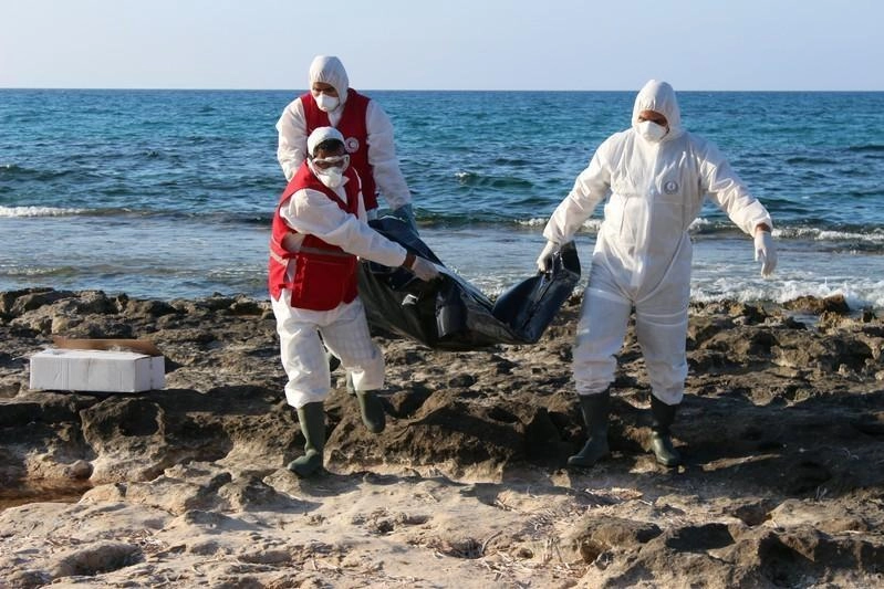 وفاة 57 شخصا بعد غرق سفينة قبالة ساحل موريتانيا