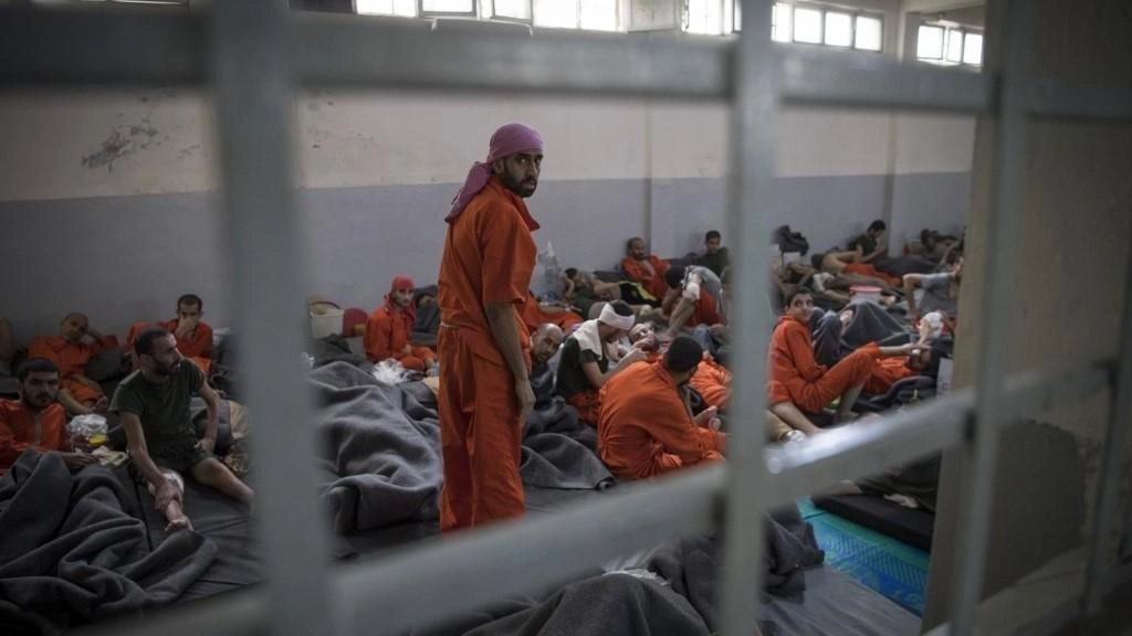 تركيا ترحّل 11 فرنسيا يشتبه بأنهم "إرهابيون" 