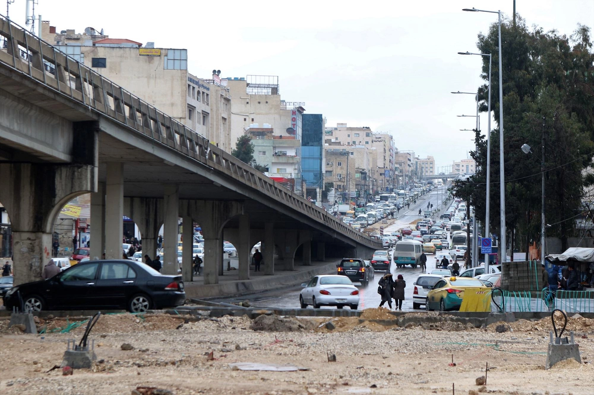 250 جسراً وعبارة بحاجة إلى صيانة
