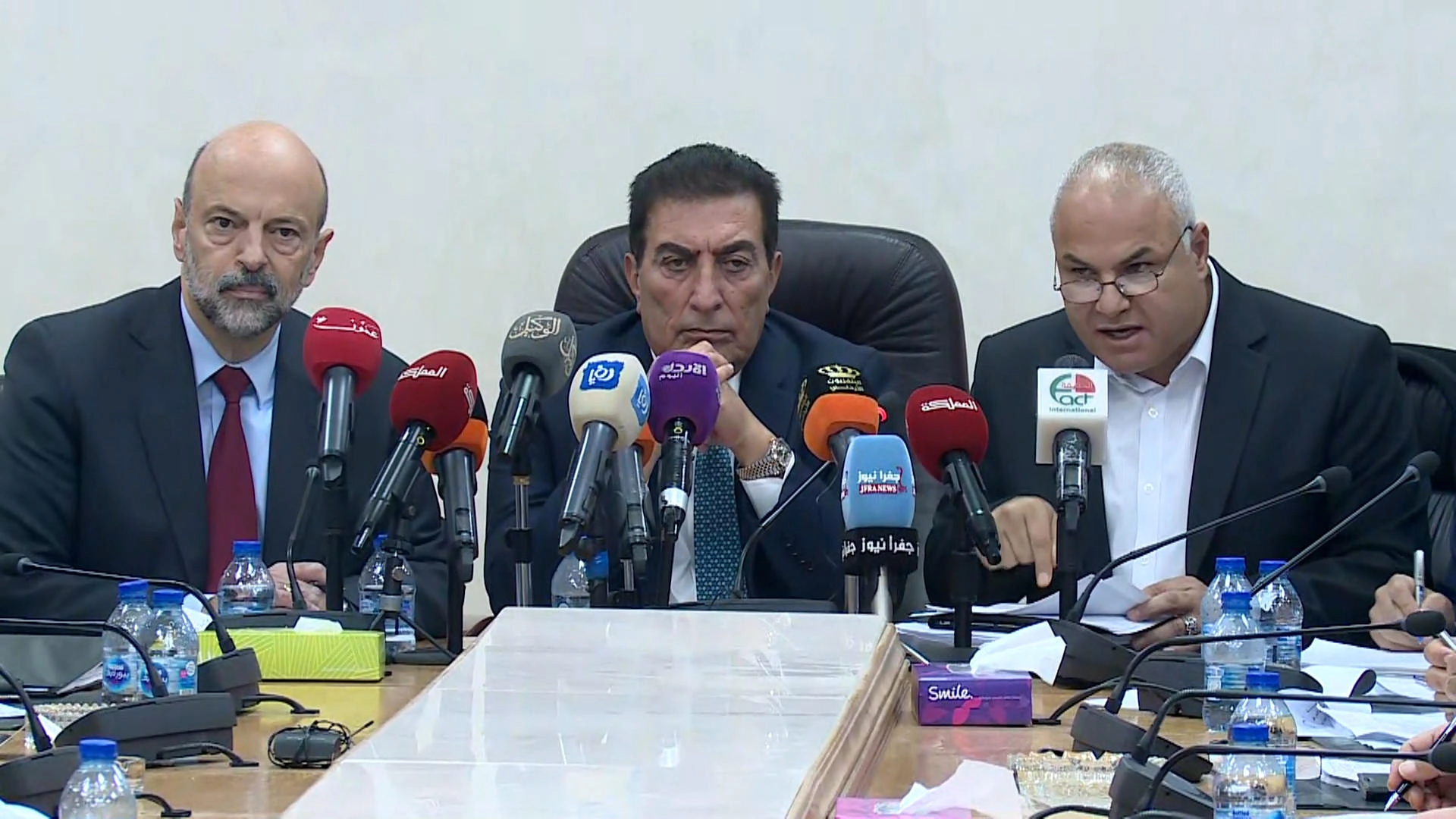 الرزاز: 21 مشروعا للشراكة بين القطاعين العام والخاص