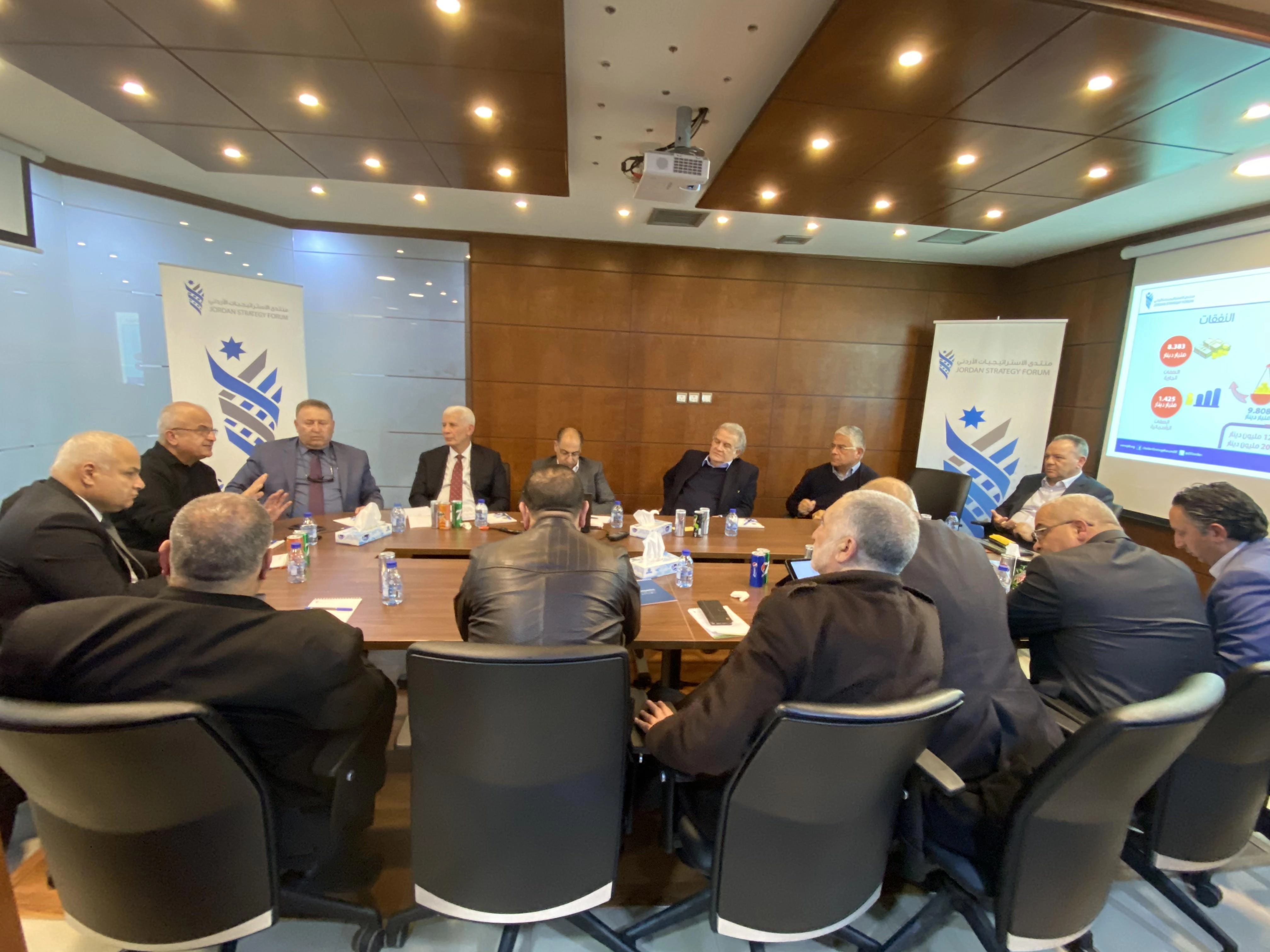 منتدى الاستراتيجيات يرجح ارتفاع الدين العام بنسب تتعدى النمو