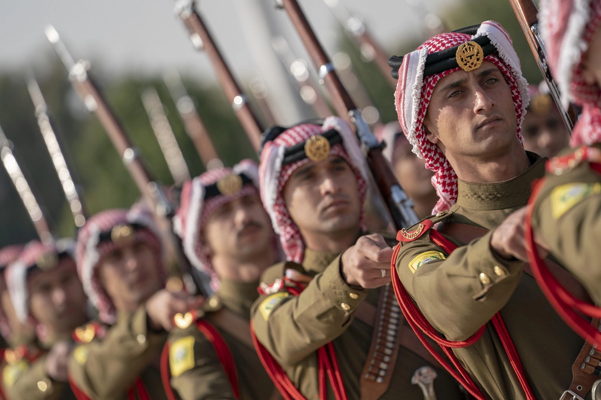 مصادقة على معدل قانون خدمة الأفراد في القوات المسلحة