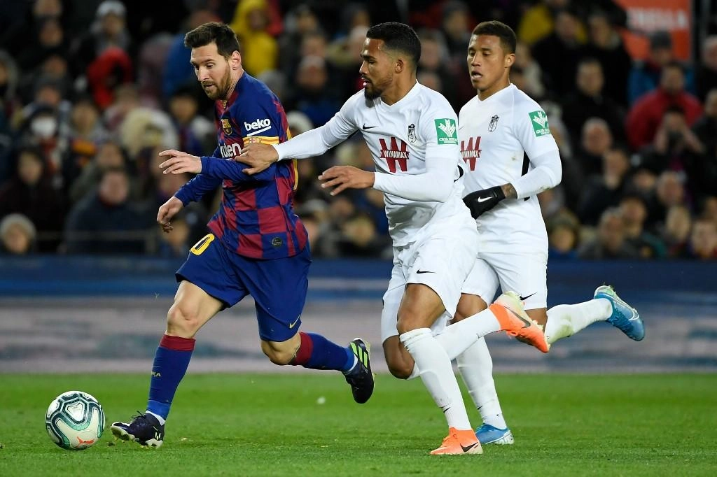 ميسي يهدي سيتيين الفوز في مستهل مشواره مع برشلونة