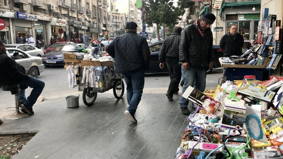 دراسة لاستحداث أسواق شعبية للباعة