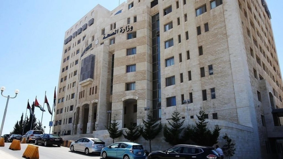 لجنة للتأكد من توفر جميع الأجهزة في مستشفى السلط الجديد