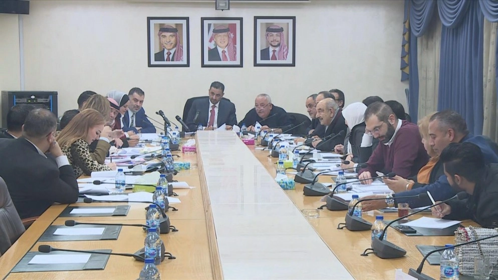 لجنة العمل تناقش معدل قانون العمل لعام 2020