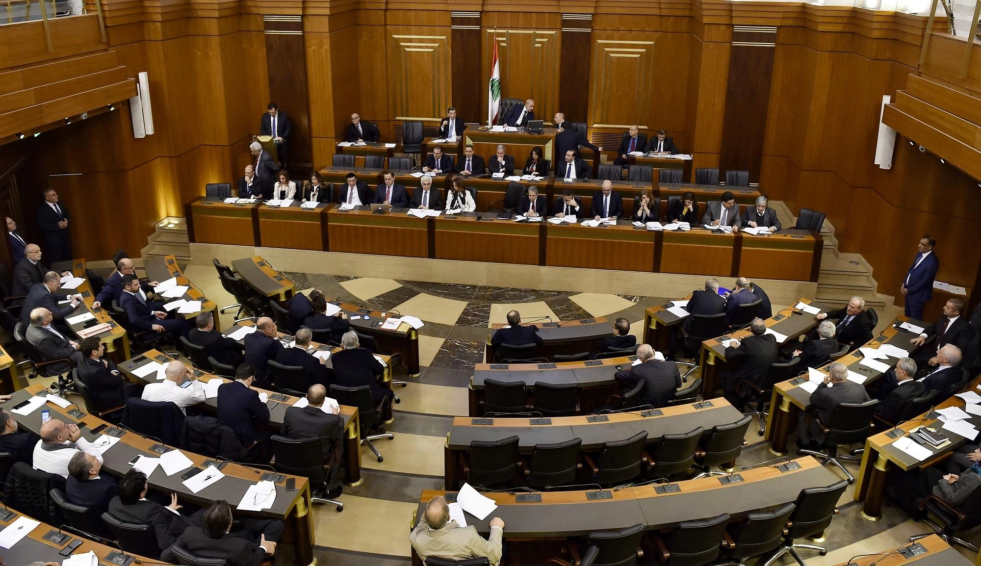 حكومة دياب تحصل على الثقة 