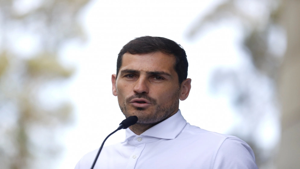 كاسياس يعلن ترشحه لرئاسة الاتحاد الإسباني