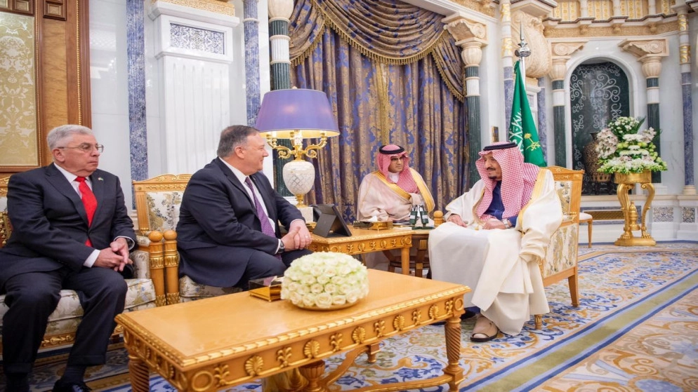 خادم الحرمين الشريفين يستقبل وزير الخارجية الأميركي