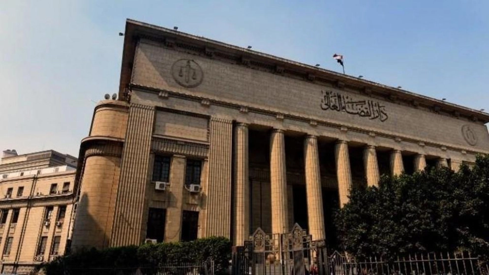 القضاء يبرئ نجلي مبارك في قضية "التلاعب بالبورصة"