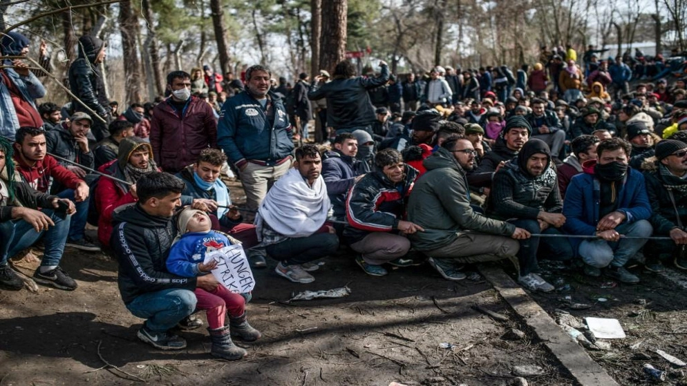 أردوغان يدعو اليونان إلى "فتح الأبواب" أمام المهاجرين