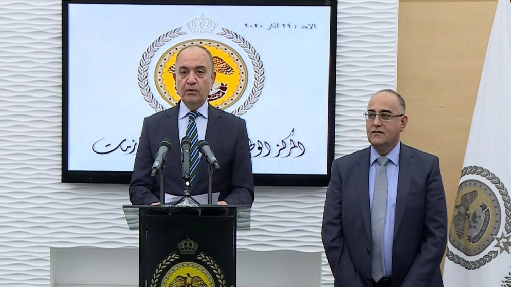 الحكومة: العمل جار لوضع آلية إلكترونية للتصاريح الورقية 