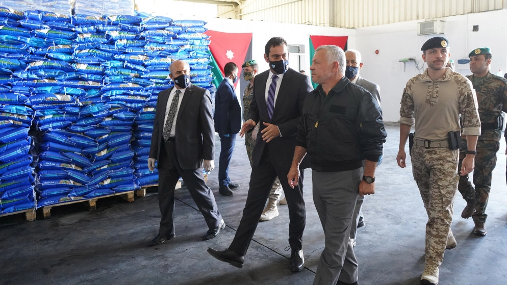 الملك يوعز بدراسة إنتاج سلع غذائية محلياً للحفاظ على مخزون آمن