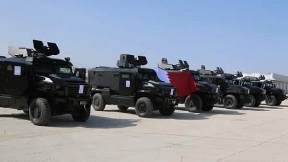 القوات المسلحة تستلم 8 ناقلات جنود من قطر