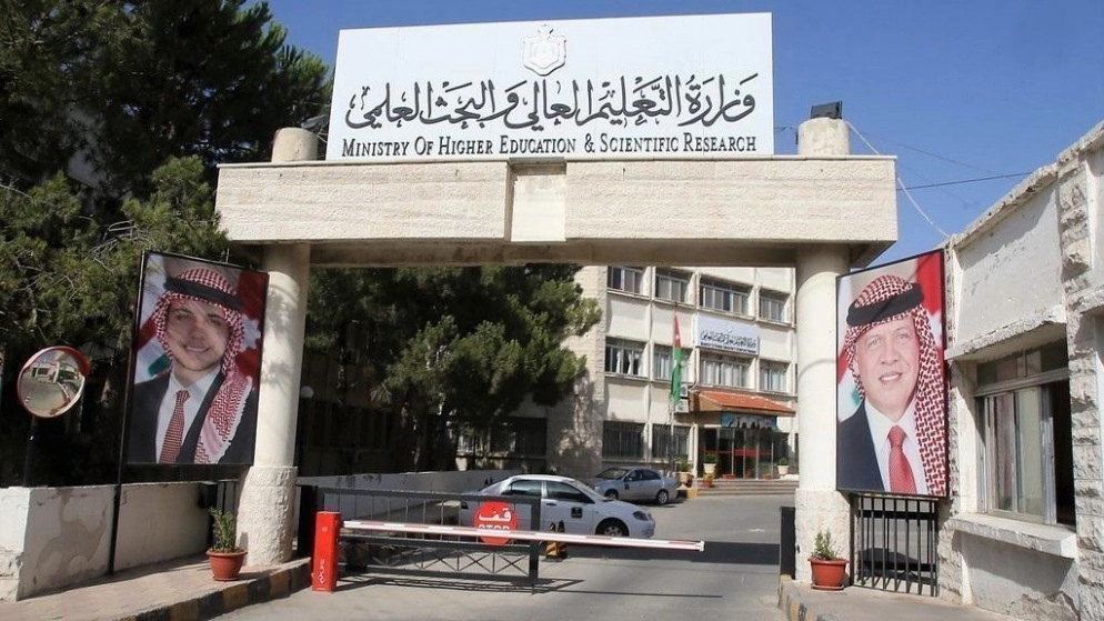 وزير التعليم العالي: آلية لعقد الامتحانات في الجامعات قريبا