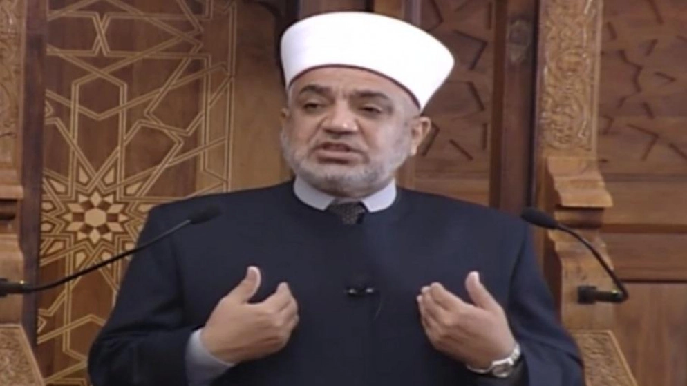 وزير الاوقاف يدعو إلى الصبر على البلاء والأخذ بالأسباب