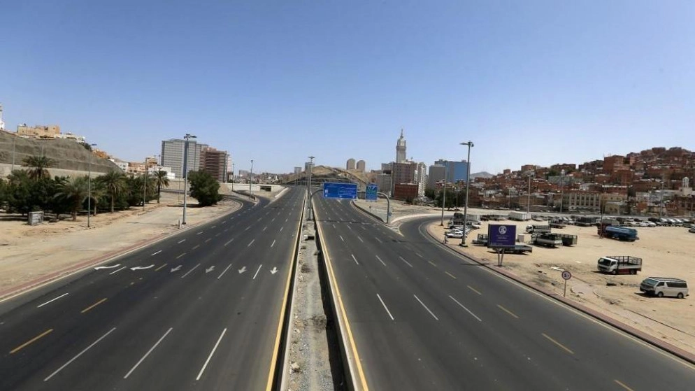 تمديد منع التجول في السعودية حتى إشعار آخر