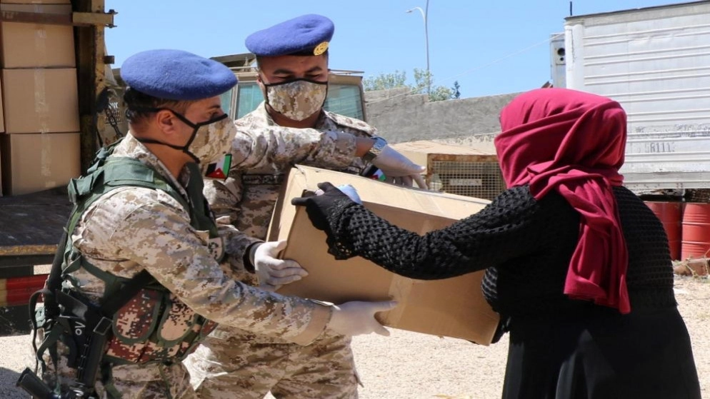 المنطقة العسكرية الشمالية توزع 3000 طرد في إربد