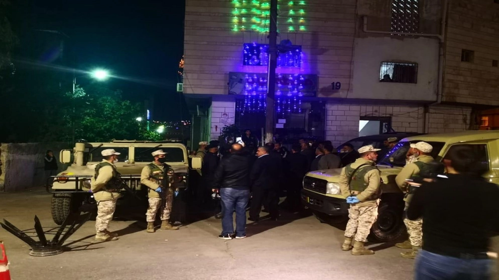 محافظ إربد: رفع العزل عن الحي الشمالي مرهون بتوصيات لجنة الأوبئة