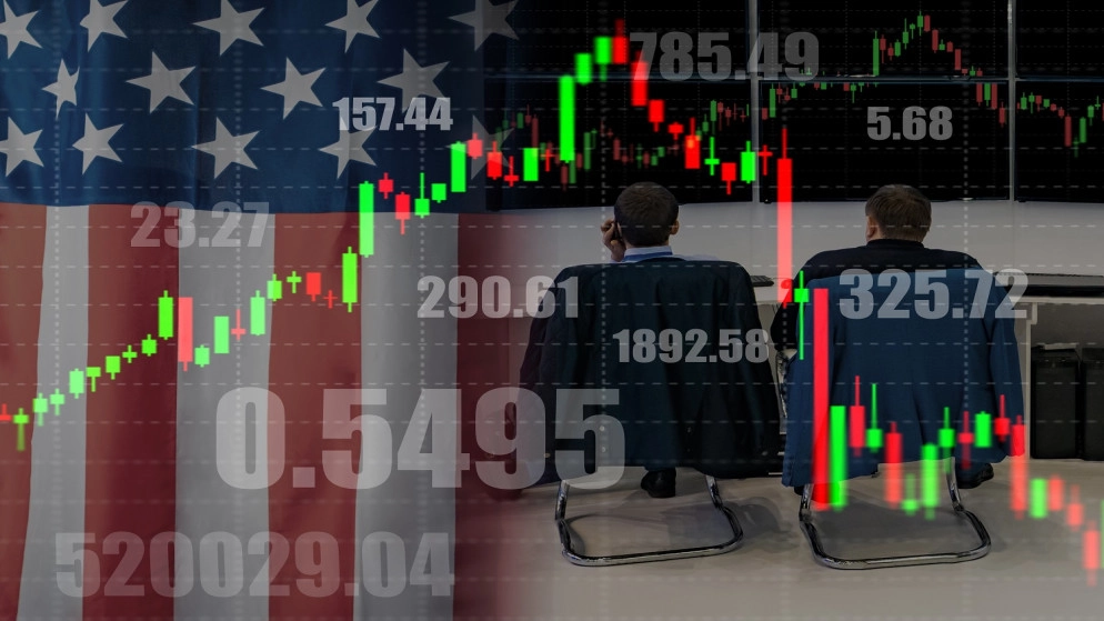 تراجع أسعار الأسهم في السوق الآجلة الأميركية بعد إصابة ترامب بالفيروس