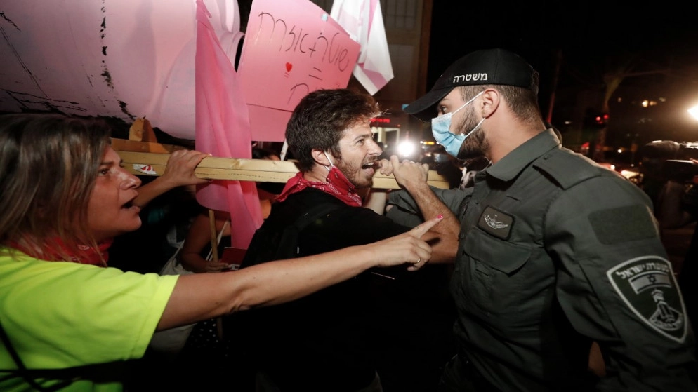 تظاهرات ضد نتنياهو رغم قيود مفروضة لمواجهة الفيروس