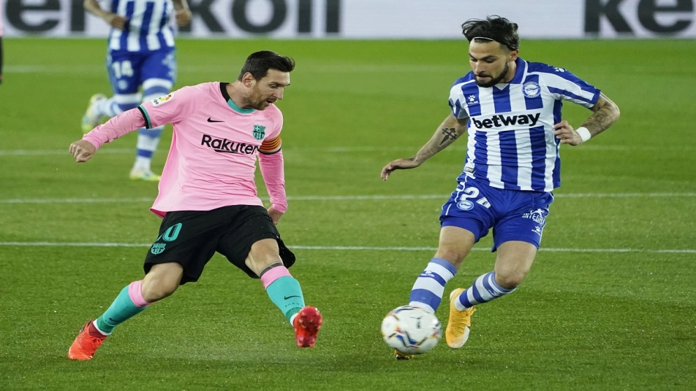 برشلونة ينجو من خسارة ثالثة وريال مدريد في الصدارة مؤقتا