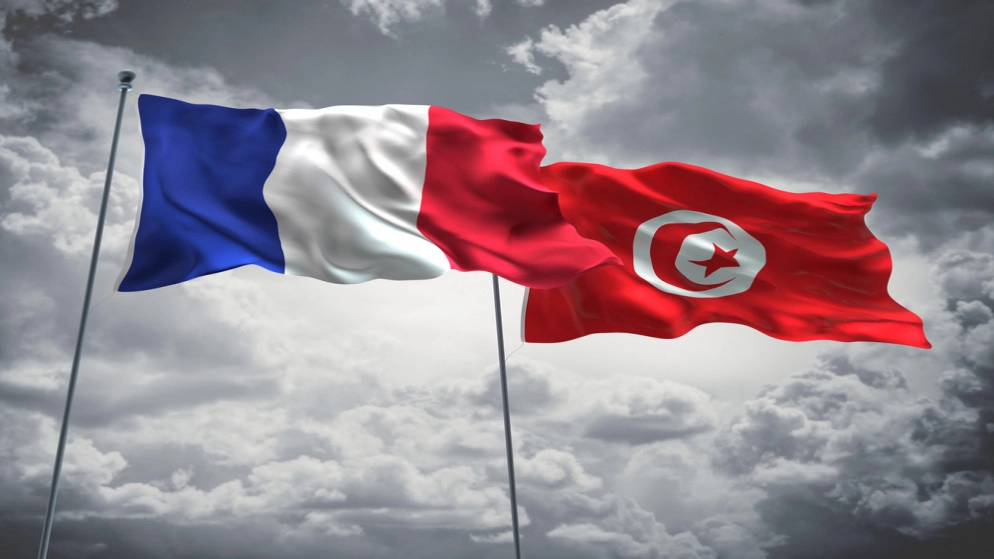 وزير الداخلية الفرنسي يتجه لتونس لبحث مكافحة الإرهاب