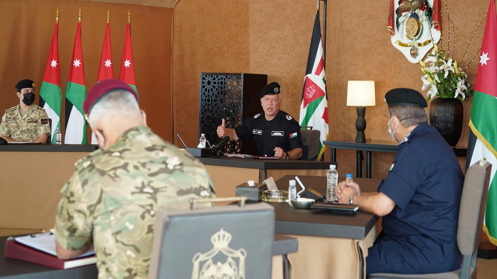 الملك يعرب عن ثقته بقدرة الأجهزة الأمنية على حفظ أمن العملية الانتخابية