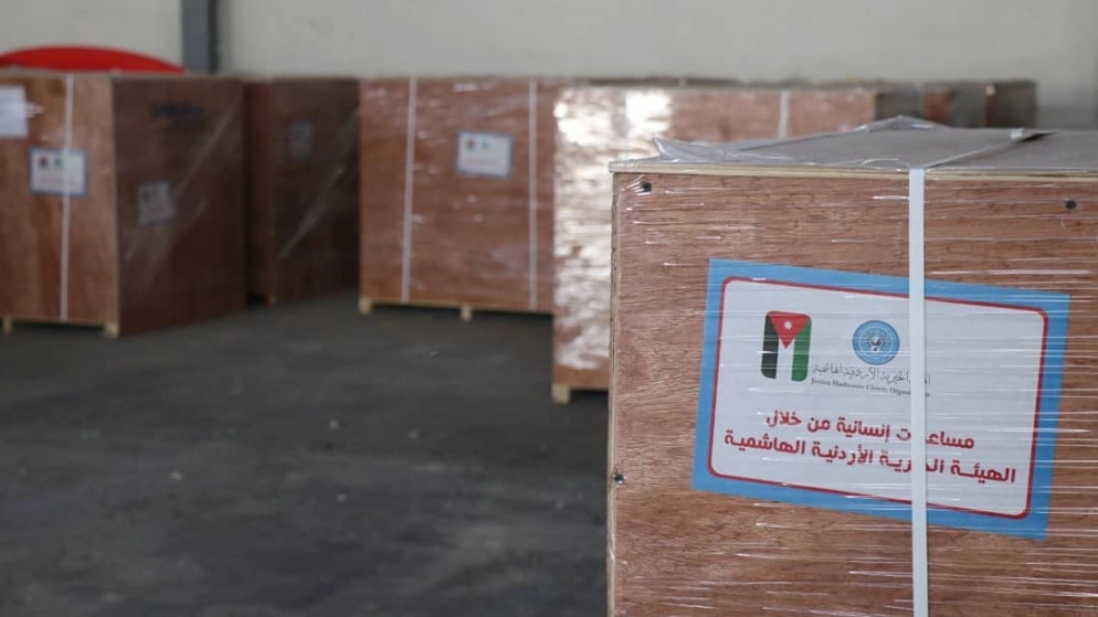الهيئة الخيرية الهاشمية تسير قافلة مساعدات إلى الأراضي الفلسطينية
